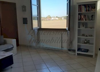 Soggiorno ampio.jpg - Trilocale Via Palazzeta  1, Rosignano Marittimo - foto 1