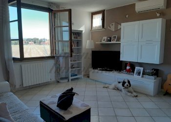 Soggiorno...jpg - Trilocale Via Palazzeta  1, Rosignano Marittimo - foto 3