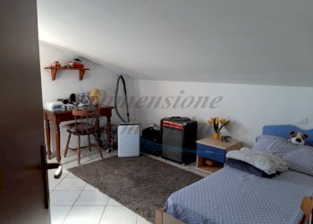 Camera 2.jpg - Trilocale Via Palazzeta  1, Rosignano Marittimo - foto 10