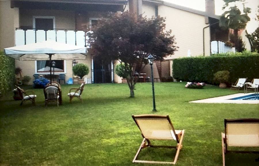 Villa a Schiera Nole - foto 1