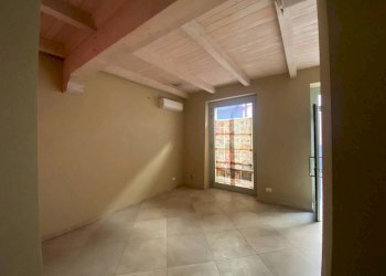 Negozio via Giovanni Demaria, 4, Chieri - foto 15