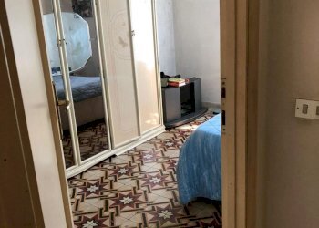 5.jpg - Casa semi indipendente Follo - foto 4