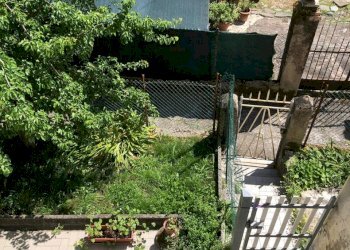 20.jpg - Casa semi indipendente Follo - foto 10