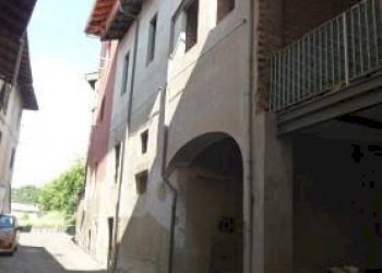 #canovaonline - Stabile - Palazzo via Cesare Battisti, 4, Lozzolo - foto 2