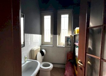 Negozio (17).JPG - Locale Commerciale Viale Giovanni XXIII 5, Beinasco - foto 9