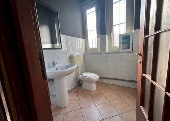 8428FFE8-A3E6-4BF2-9C73-CDE5D8578747.JPG - Locale Commerciale Viale Giovanni XXIII 5, Beinasco - foto 16