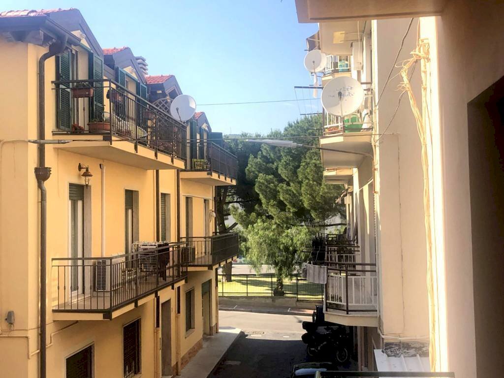 Q221 (8).jpg - Four-room apartment Via San Francesco, Taggia - photo 1