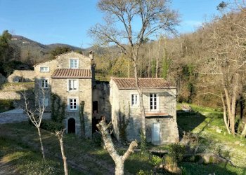 ca27.jpg - Casale Castelnuovo Magra - foto 1