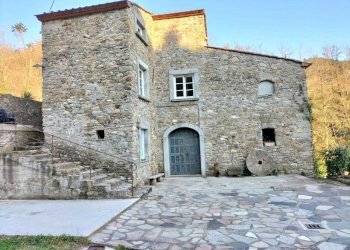 ca5.jpg - Casale Castelnuovo Magra - foto 2