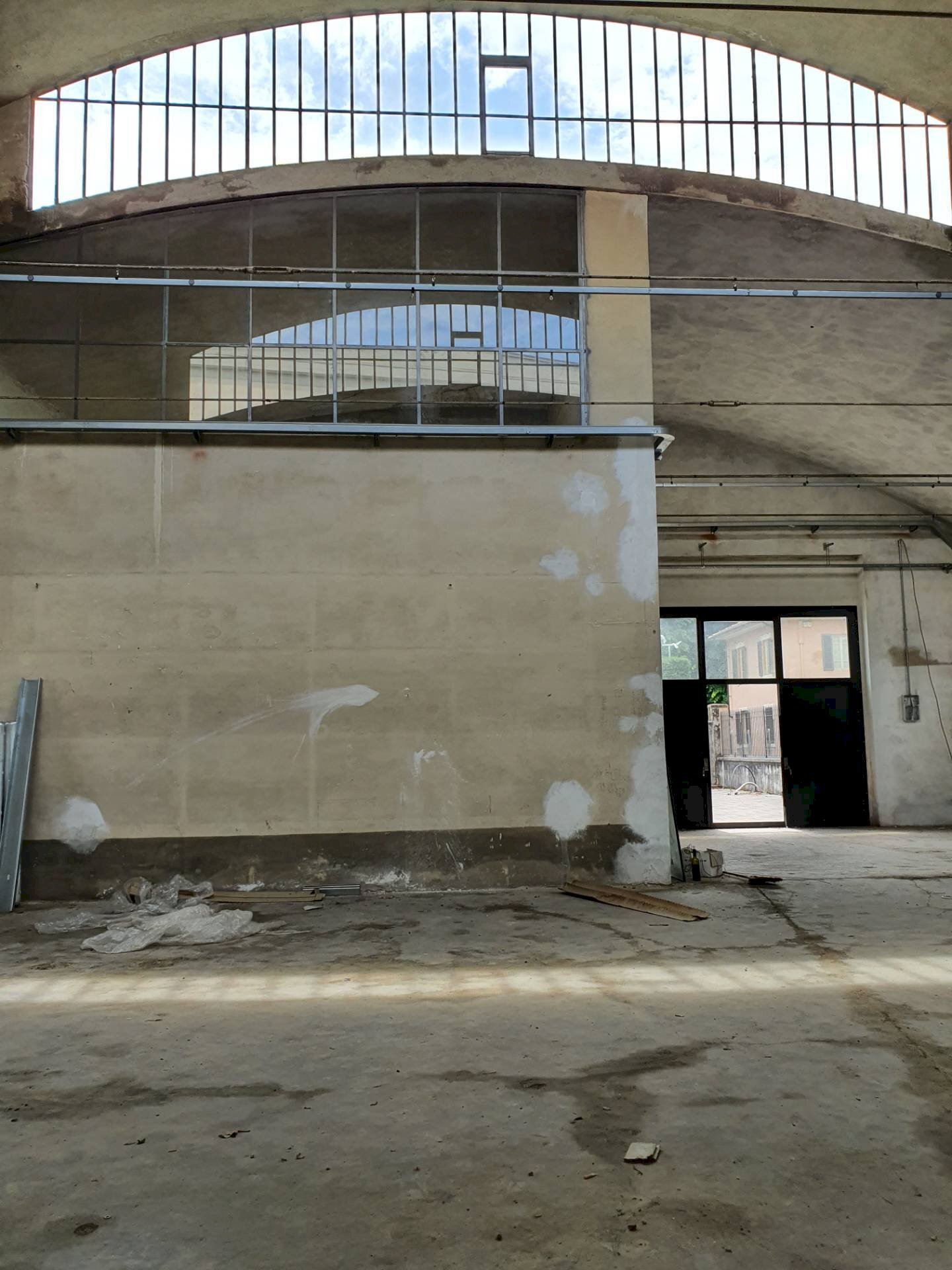 Attività Commerciale Via delle Tagliate, Lucca - foto 2