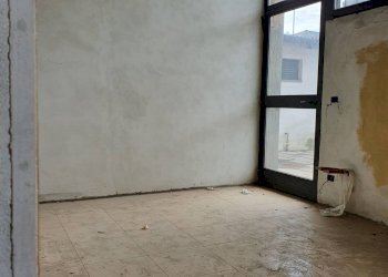 Attività Commerciale Via delle Tagliate, Lucca - foto 10