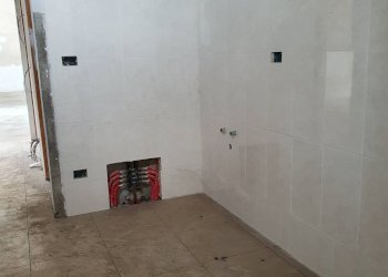 Attività Commerciale Via delle Tagliate, Lucca - foto 13