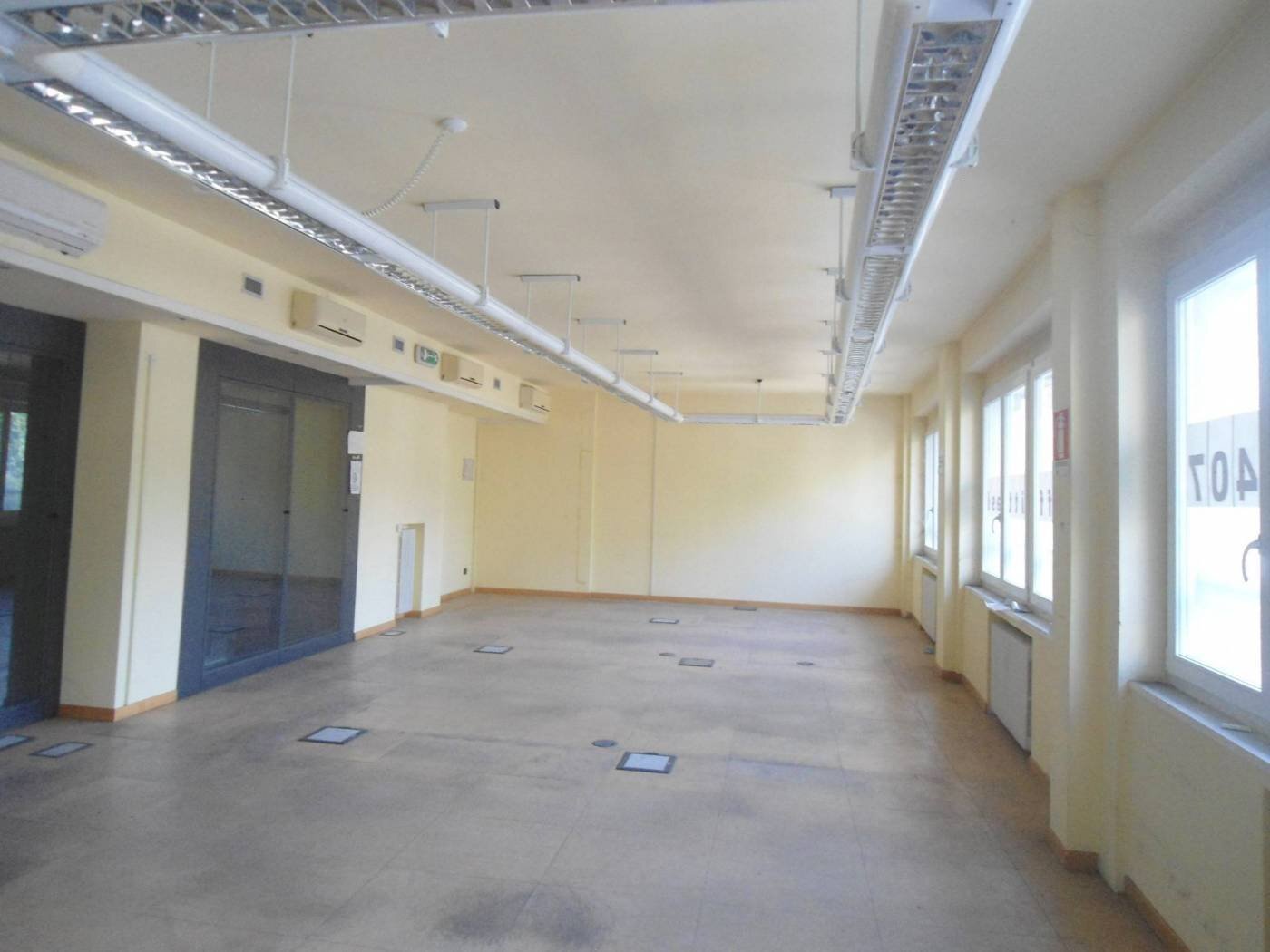 SALONE - Ufficio via Angelo Finelli, Bologna (zona Irnerio) - foto 1