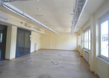 SALONE - Ufficio via Angelo Finelli, Bologna (zona Irnerio) - foto 1