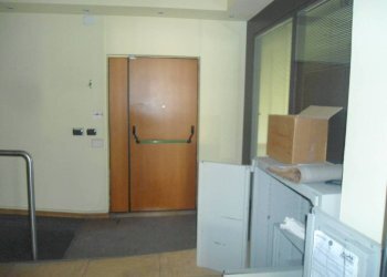 INGRESSO - Ufficio via Angelo Finelli, Bologna (zona Irnerio) - foto 4