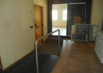 INGRESSO - Ufficio via Angelo Finelli, Bologna (zona Irnerio) - foto 2