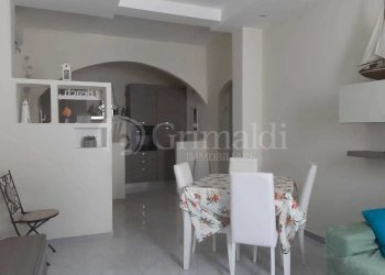 3f6f3b38-5f42-4baa-9391-71f403bb11cf.jpg - Three-room apartment Via Luigi Mazza 33, Anzio - photo 3