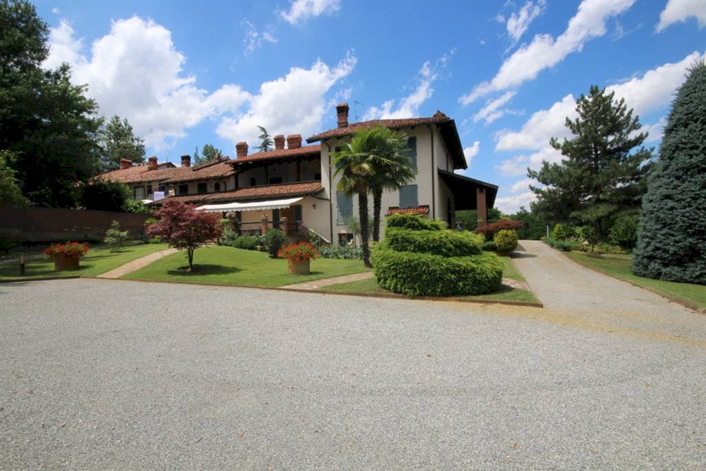 Independent house Cherasco - photo 1