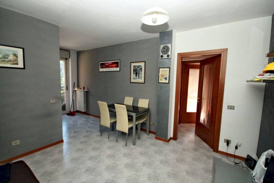 soggiorno - Two-room apartment corso Bra 44, Alba - photo 1