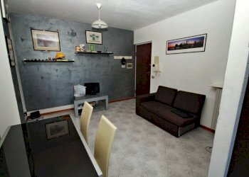Soggiorno - Two-room apartment corso Bra 44, Alba - photo 2
