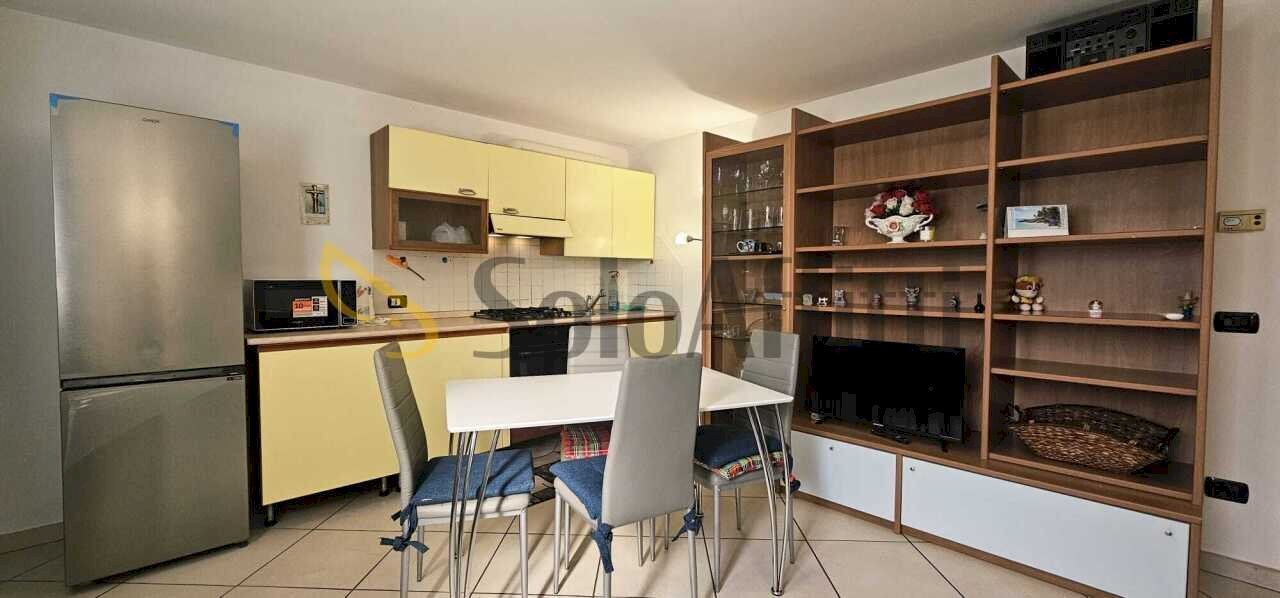 sala con angolo cottura - Appartamento Via Emilia per Forlí 1421, Forlimpopoli - foto 1