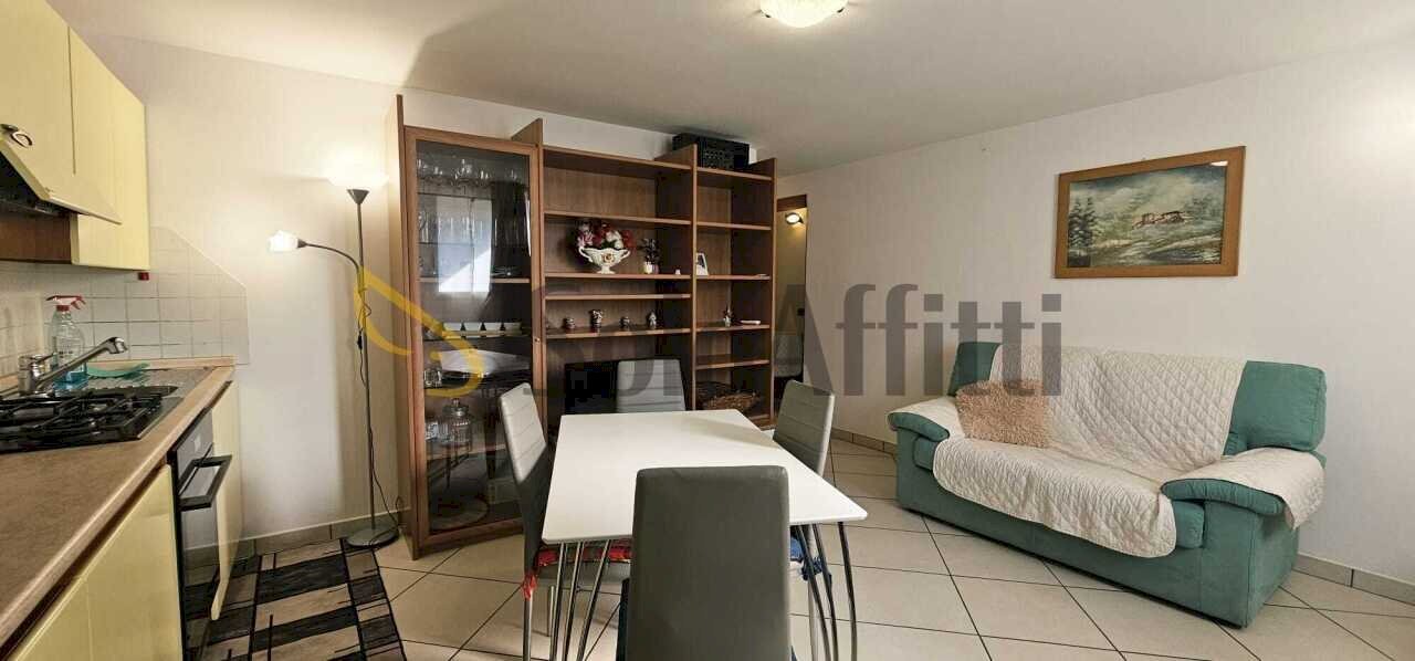 sala con angolo cottura - Appartamento Via Emilia per Forlí 1421, Forlimpopoli - foto 2