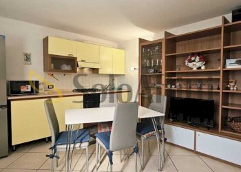 sala con angolo cottura - Appartamento Via Emilia per Forlí 1421, Forlimpopoli - foto 1