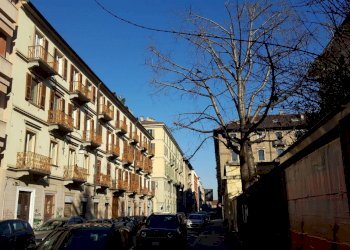 Zona - Bilocale via Ettore Perrone, 8, Torino (zona Centro) - foto 1