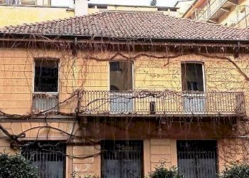 Facciata - Bilocale via Ettore Perrone, 8, Torino (zona Centro) - foto 23