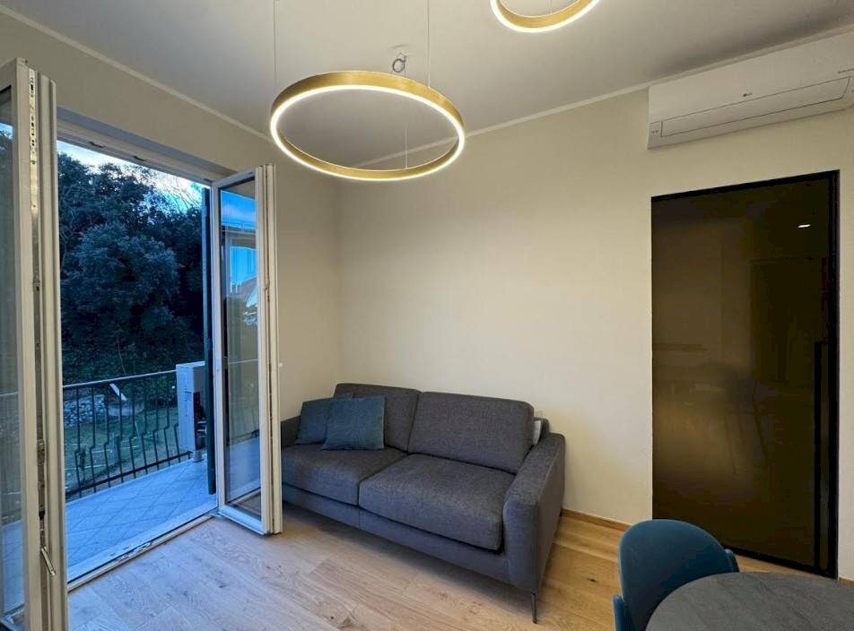 Salone - Quadrilocale Varazze - foto 1