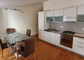 PHOTO-2020-05-26-11-42-00.jpg - Trilocale La Spezia - foto 2