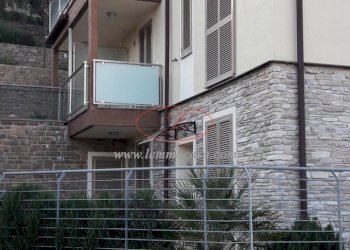 Trilocale con giardino vista mare - Quadrilocale Via Combi S. Siro 5, Diano Marina - foto 1