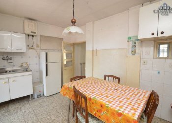 cucina - Casa indipendente via Adolfo Ghella, 31, Colleretto Castelnuovo - foto 4