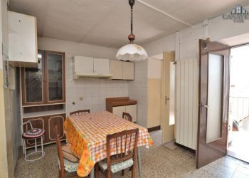 cucina - Casa indipendente via Adolfo Ghella, 31, Colleretto Castelnuovo - foto 6