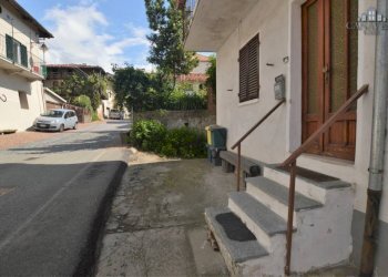 ingresso - Casa indipendente via Adolfo Ghella, 31, Colleretto Castelnuovo - foto 19