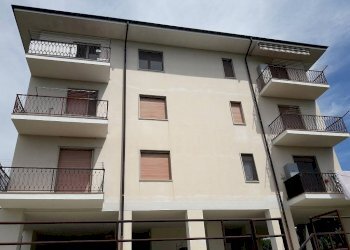 Facciata - Quadrilocale strada Tigliole, 44, Tigliole - foto 8