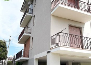 Posto macchina - Quadrilocale strada Tigliole, 44, Tigliole - foto 9