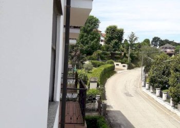 Vista - Quadrilocale strada Tigliole, 44, Tigliole - foto 10