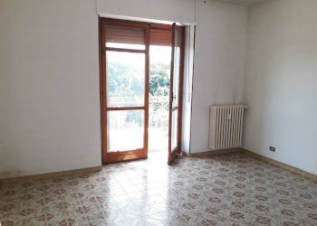 Stanza non arredata - Quadrilocale strada Tigliole, 44, Tigliole - foto 16