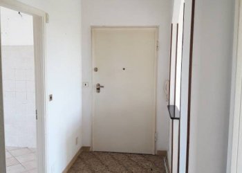 Stanza non arredata - Quadrilocale strada Tigliole, 44, Tigliole - foto 18