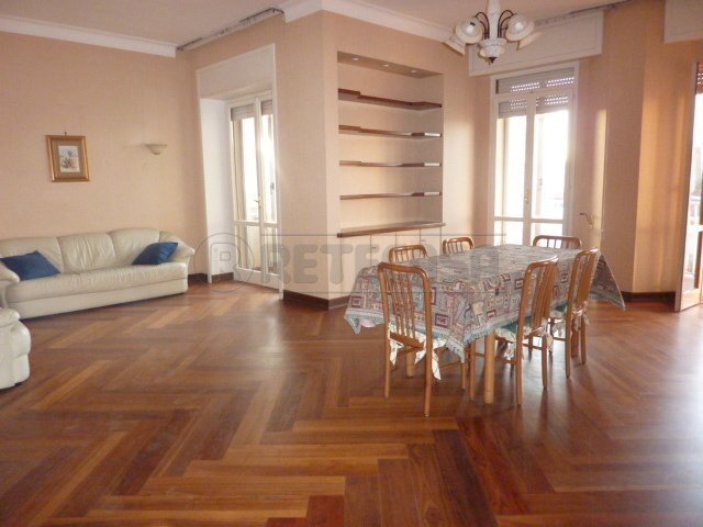 P1010293.JPG - Three-room apartment Gallipoli - photo 1