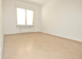 CAMERA.JPG - Appartamento Piazza Sopranis 2, Genova - foto 11