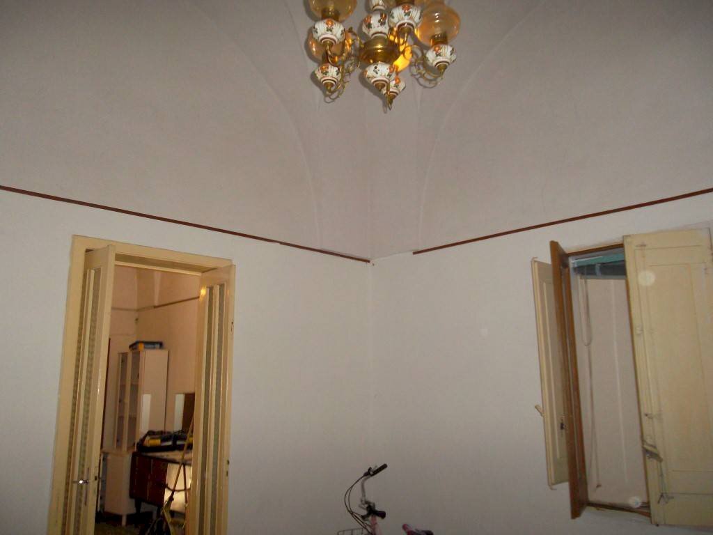 Sala - Appartamento via Giuseppe Garibaldi, Matino - foto 3