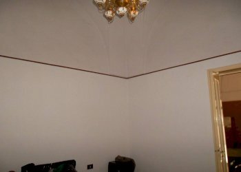 Sala - Appartamento via Giuseppe Garibaldi, Matino - foto 2