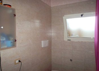 bagno - Appartamento via Giuseppe Garibaldi, Matino - foto 17