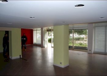 DSC_1933.JPG - Locale Commerciale Modica - foto 5