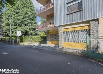 Facciata - Negozio via Beckwith 9, 9, Luserna San Giovanni - foto 22