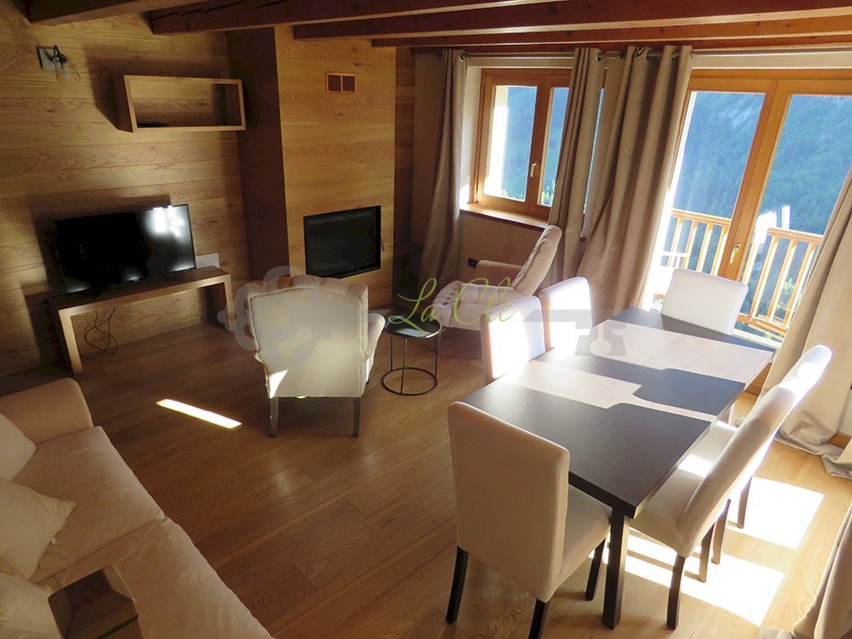 LIVING - AFFITTO TRILOCALE DI PREGIO COURMAYEUR - Appartamento Prè-Saint-Didier - foto 1