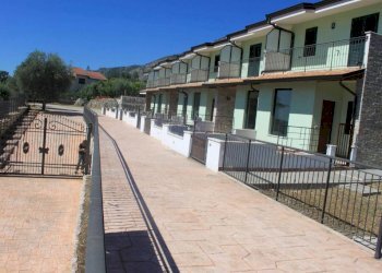esterno Parco - Villa a Schiera strada Provinciale Ausonia-Selvacava, Ausonia - foto 1