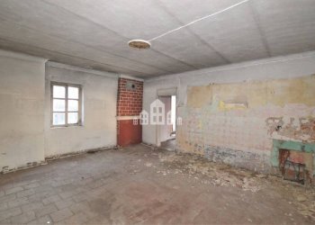 Stanza non arredata - Trilocale via Massimo d'Azeglio, 125, Castellamonte - foto 8